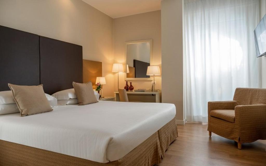 National Hotel