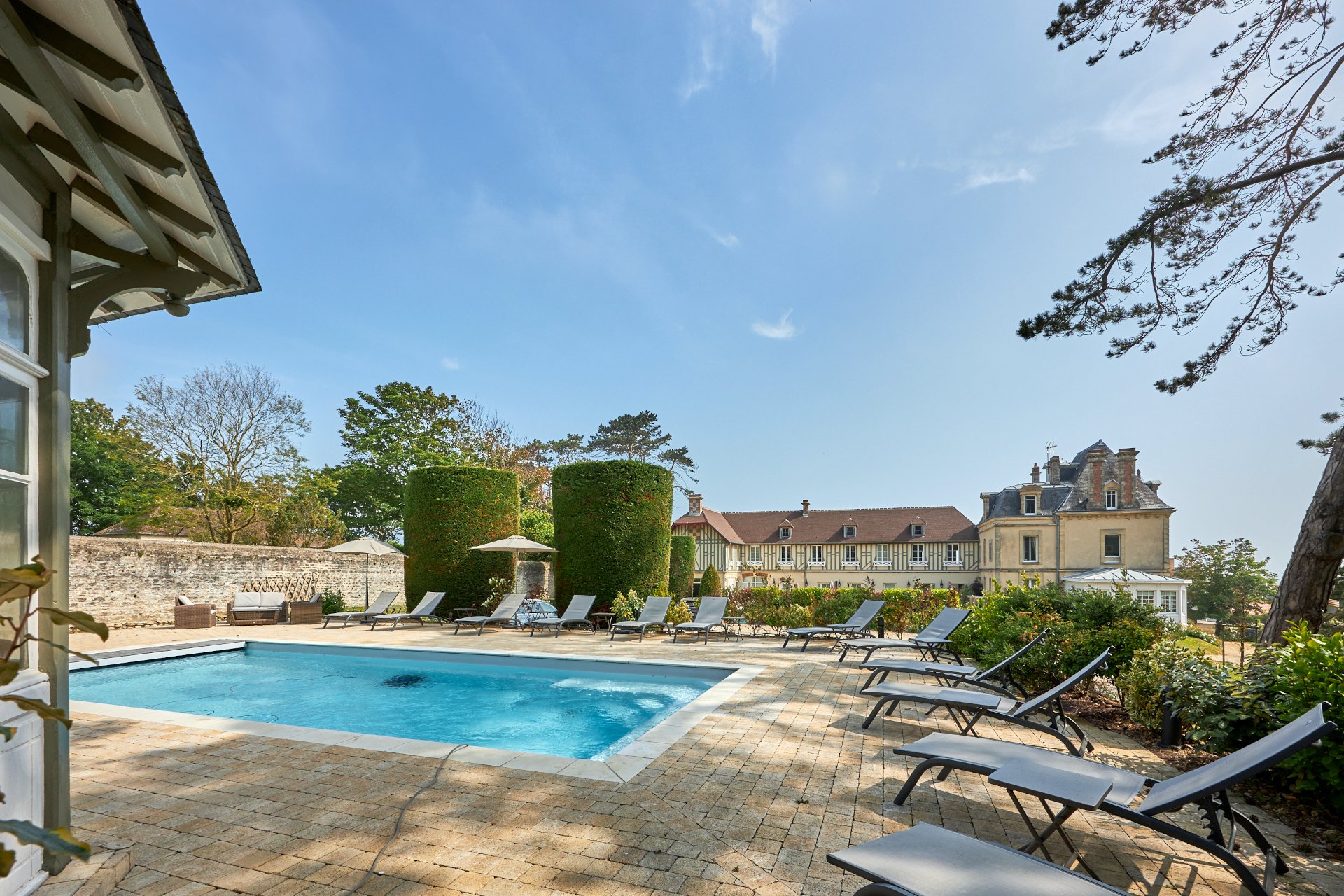 Hotel Les Villas d'Arromanches