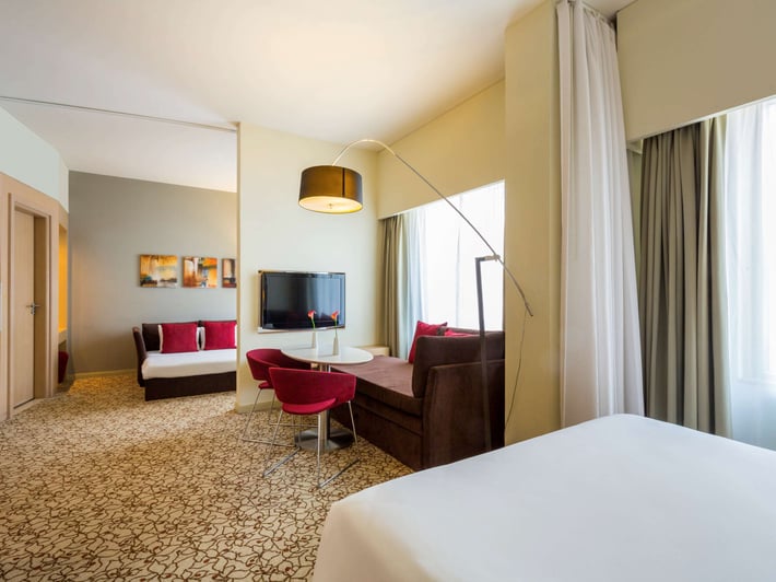 Novotel Suites Mall Avenue Dubai