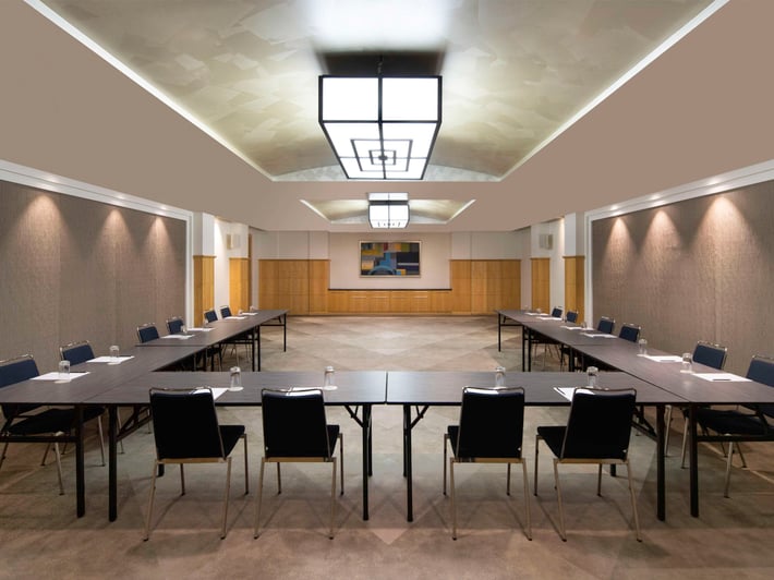 Swissôtel Sydney