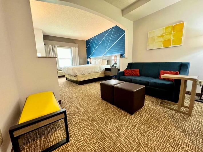 Comfort Suites East Brunswick - South River