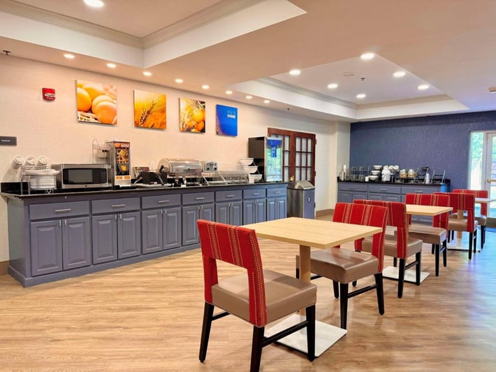 Comfort Suites East Brunswick - South River
