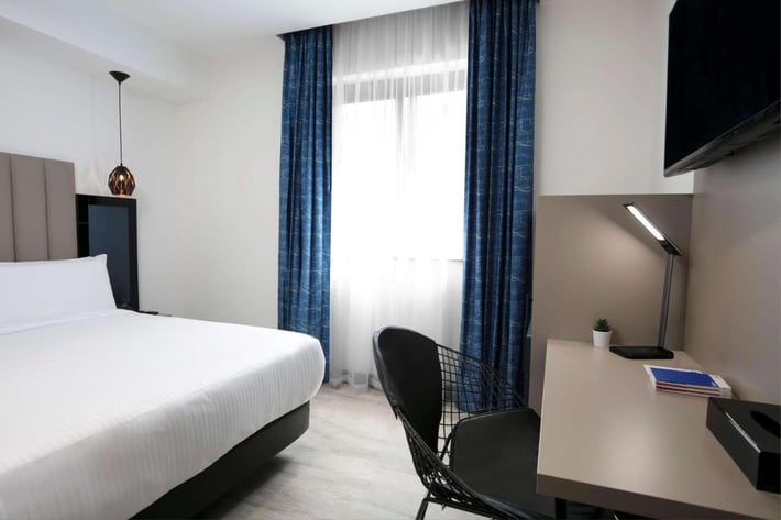 Spark by Hilton Luton