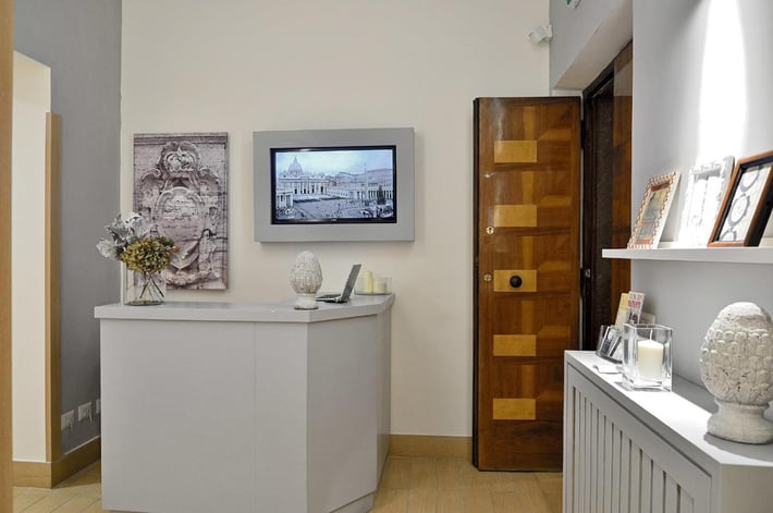 94 Rooms Vatican Vigliena