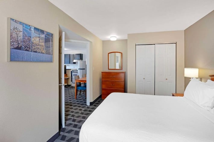 MainStay Suites Mt Laurel - Philadelphia