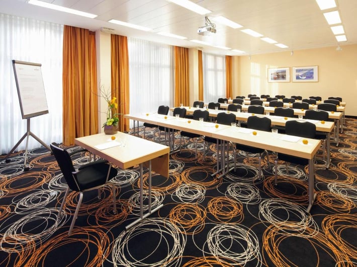 Mövenpick Hotel Nürnberg Airport