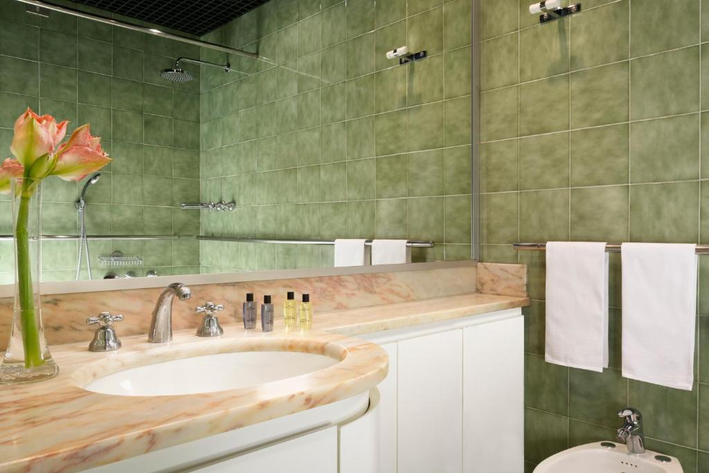UNA HOTELS Hotel & Residence Contessa Jolanda Milano