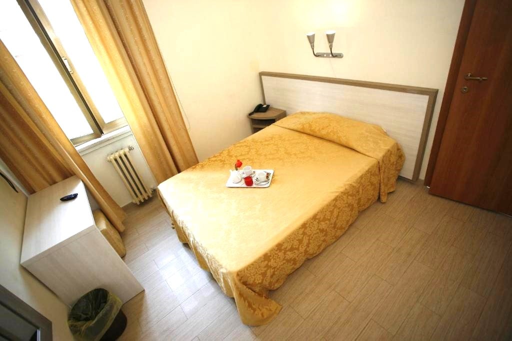 Hotel Adler