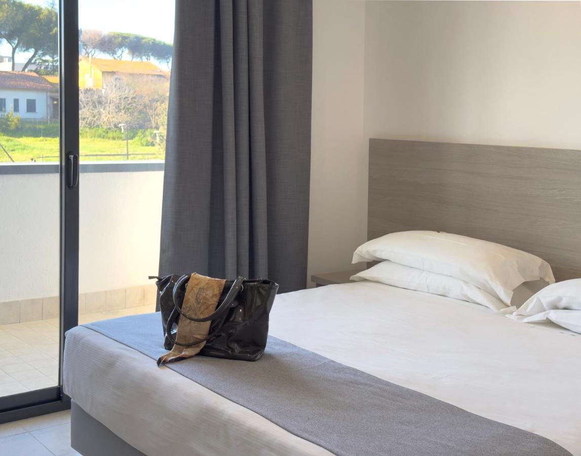 Simon Hotel Aprilia