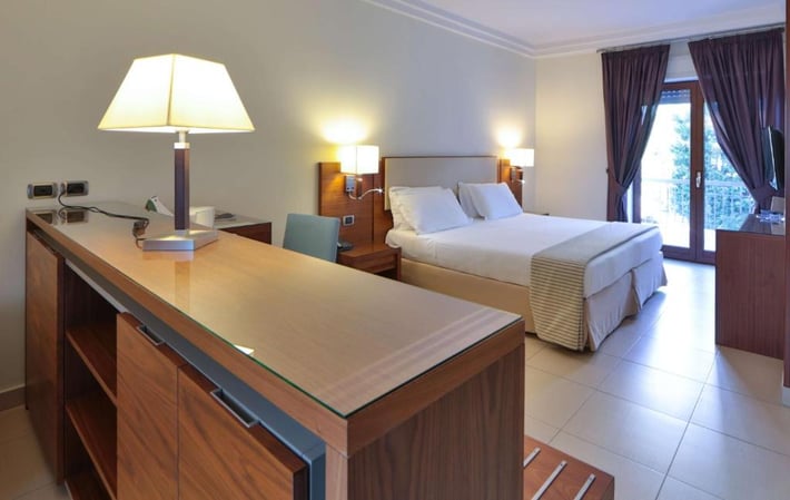 Suites & Residence Hotel