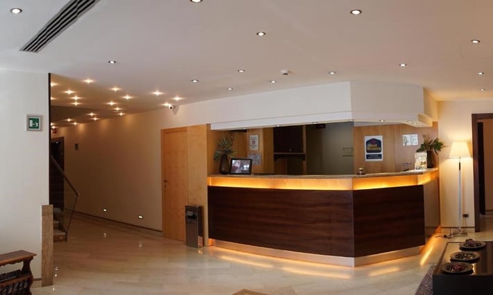 Suites & Residence Hotel