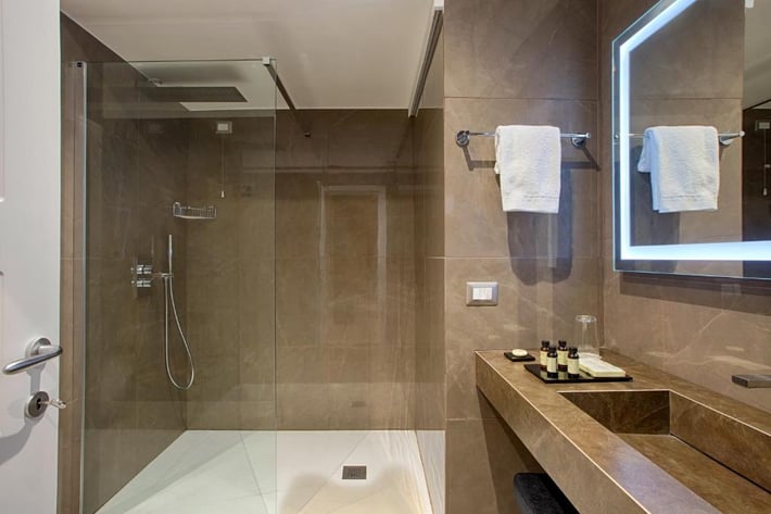 Caruso Place Boutique & Wellness