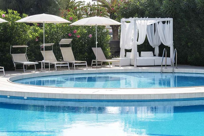 International Hotel & Suite