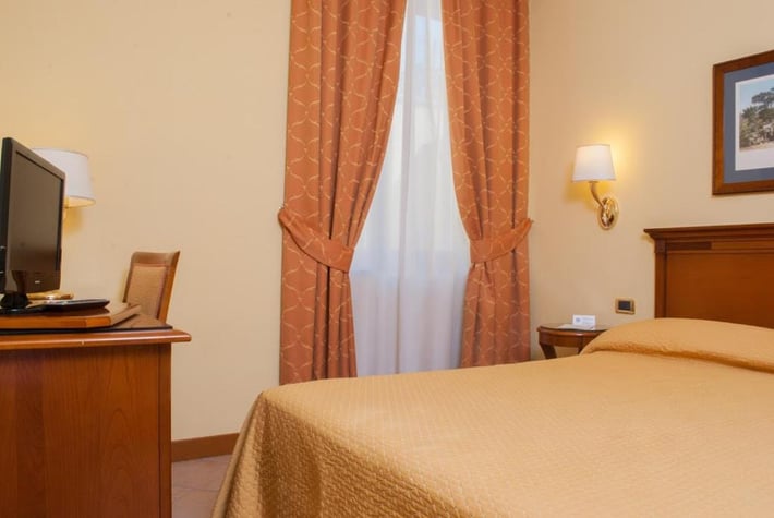 Le Cheminèe Business Hotel