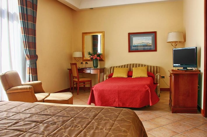 Le Cheminèe Business Hotel