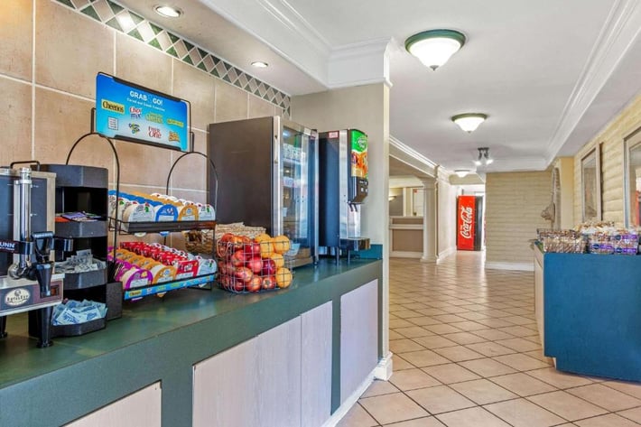La Quinta Inn by Wyndham Tampa Bay Pinellas Park Clearwater