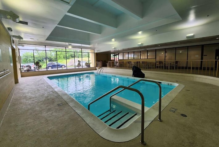La Quinta Inn & Suites by Wyndham Stamford / New York City