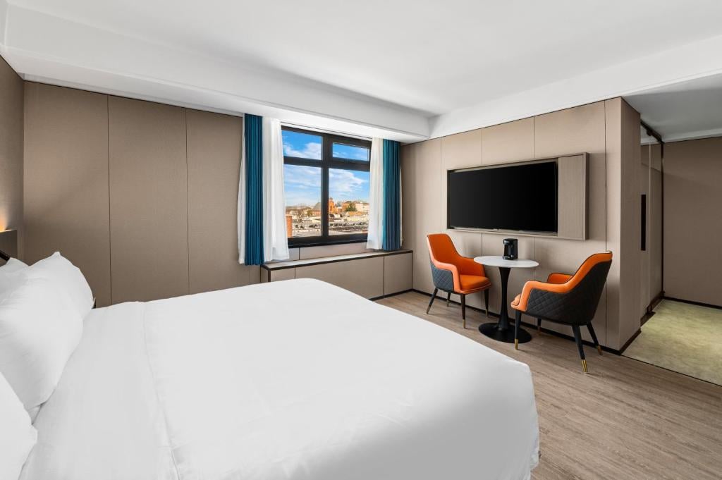 Ly New York Hotel