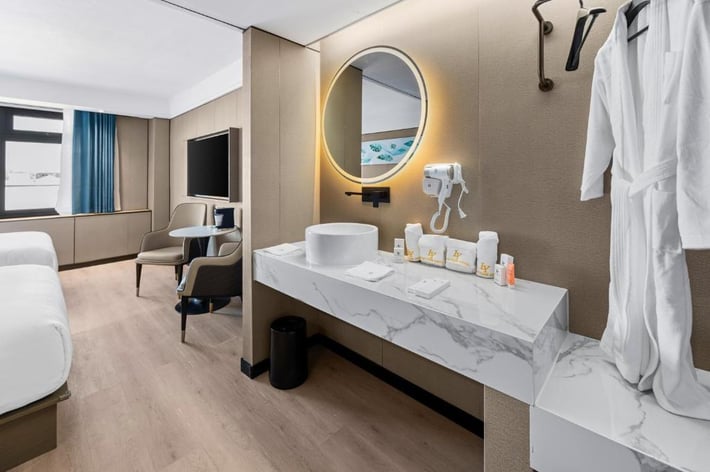 Ly New York Hotel