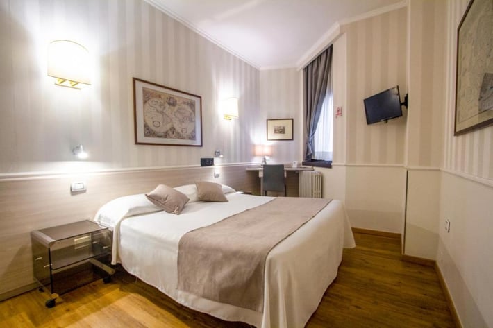 Hotel Flora