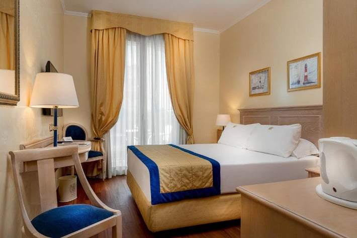 Hotel De Londres