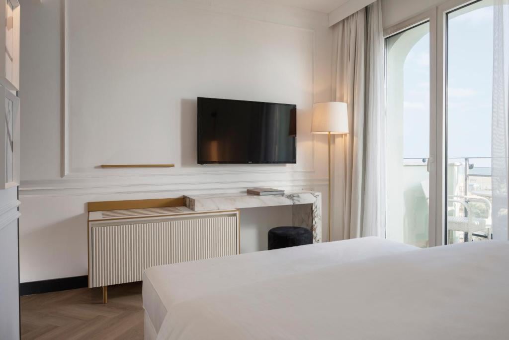Hotel De Londres