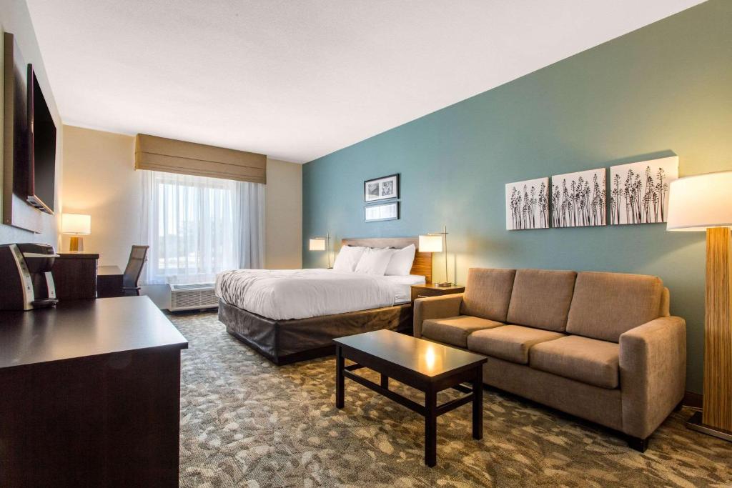 Sleep Inn & Suites Middletown-Goshen