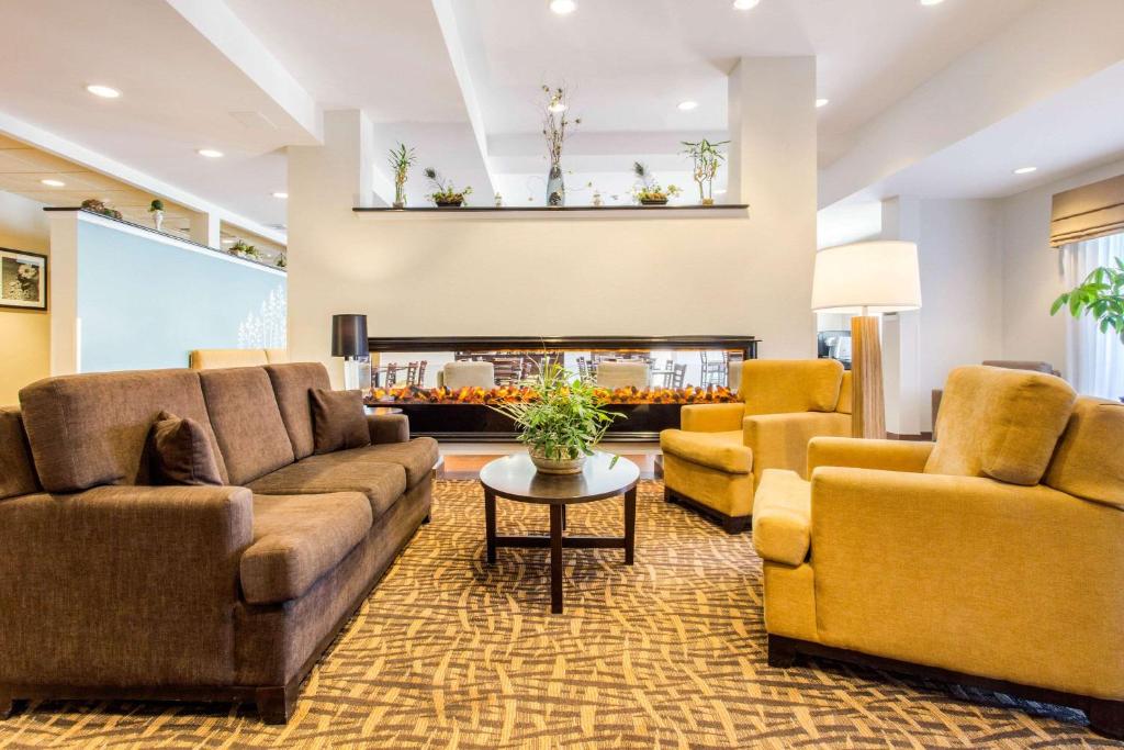 Sleep Inn & Suites Middletown-Goshen