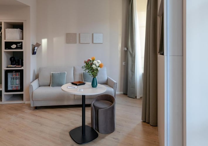Aiello Hotels - Isola Design District