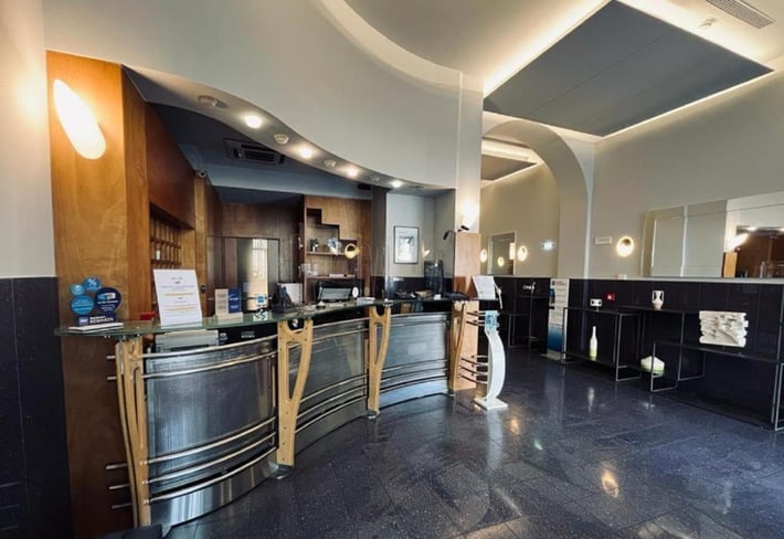 Best Western Plus Hotel Plaza