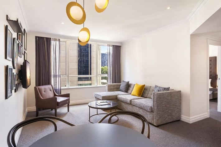 Mantra 2 Bond Street Sydney