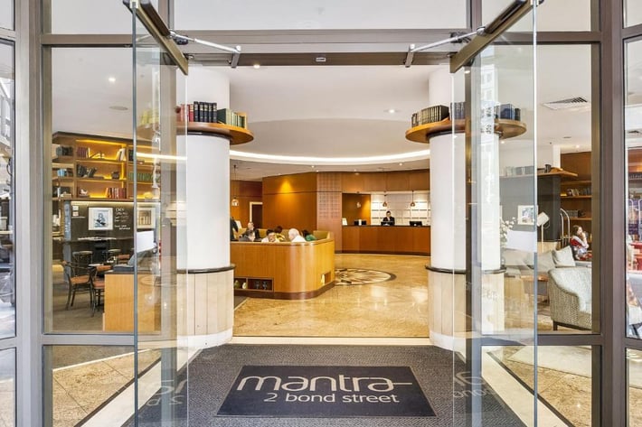 Mantra 2 Bond Street Sydney
