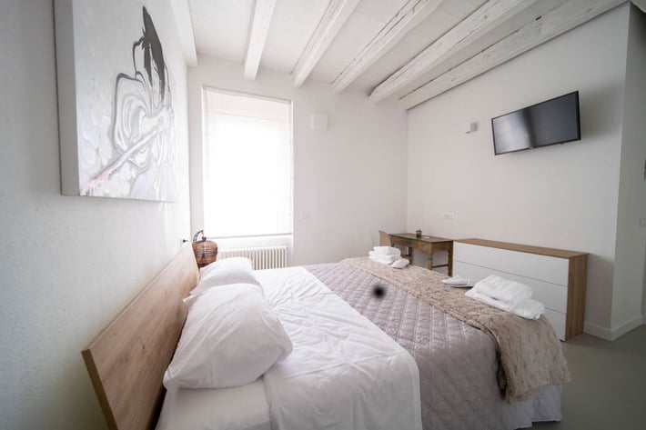 Corte Genovesa Rooms | Destiny Home