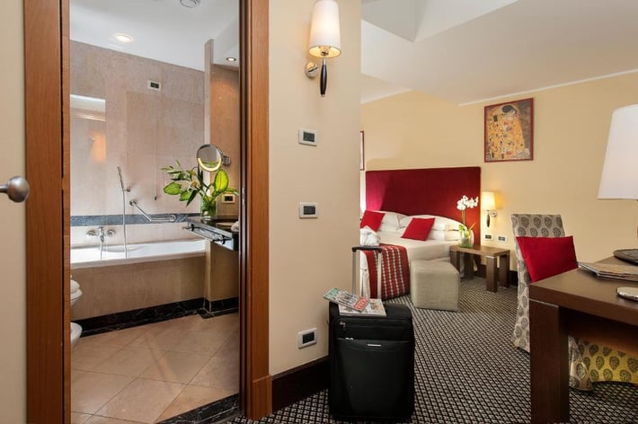 Cardinal Hotel St. Peter