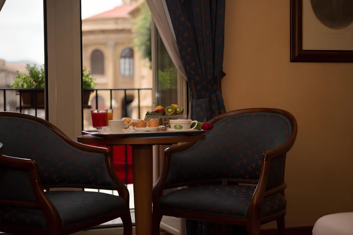 Massimo Plaza Hotel