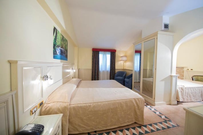 Mancini Park Hotel