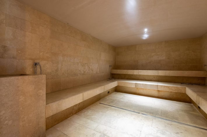 A.Roma Lifestyle Hotel