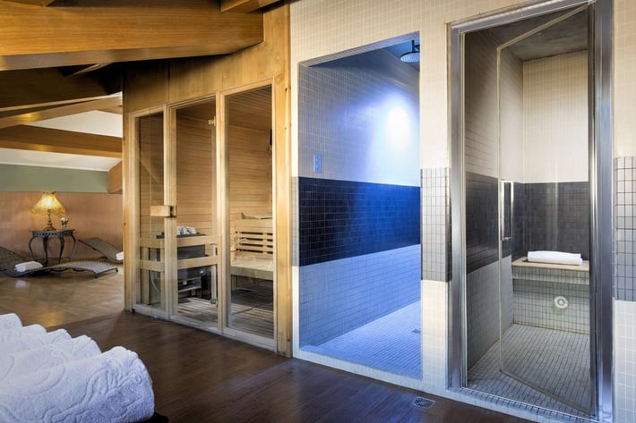 Golden Tulip Piram - Hotel con SPA!