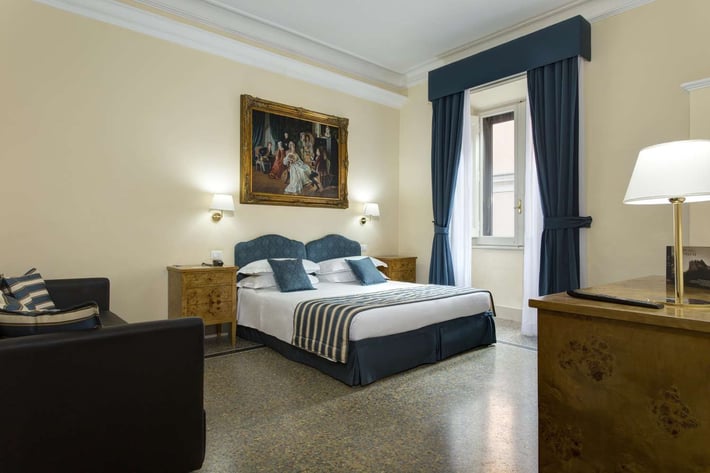 Golden Tulip Piram - Hotel con SPA!