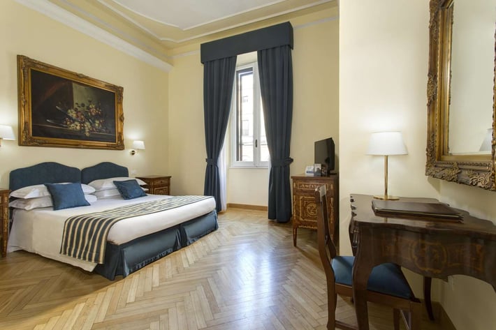 Golden Tulip Piram - Hotel con SPA!