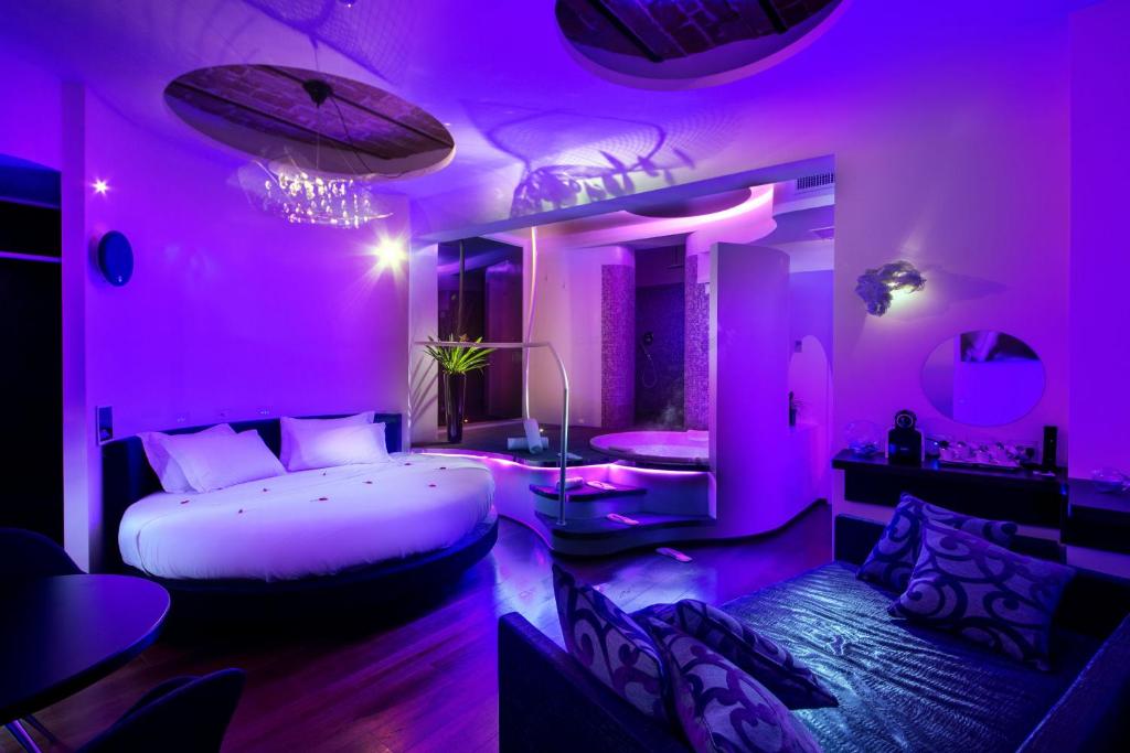 Suite Sistina for Brave Lovers