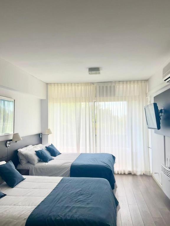 Golf Tower Suites & Apartments
