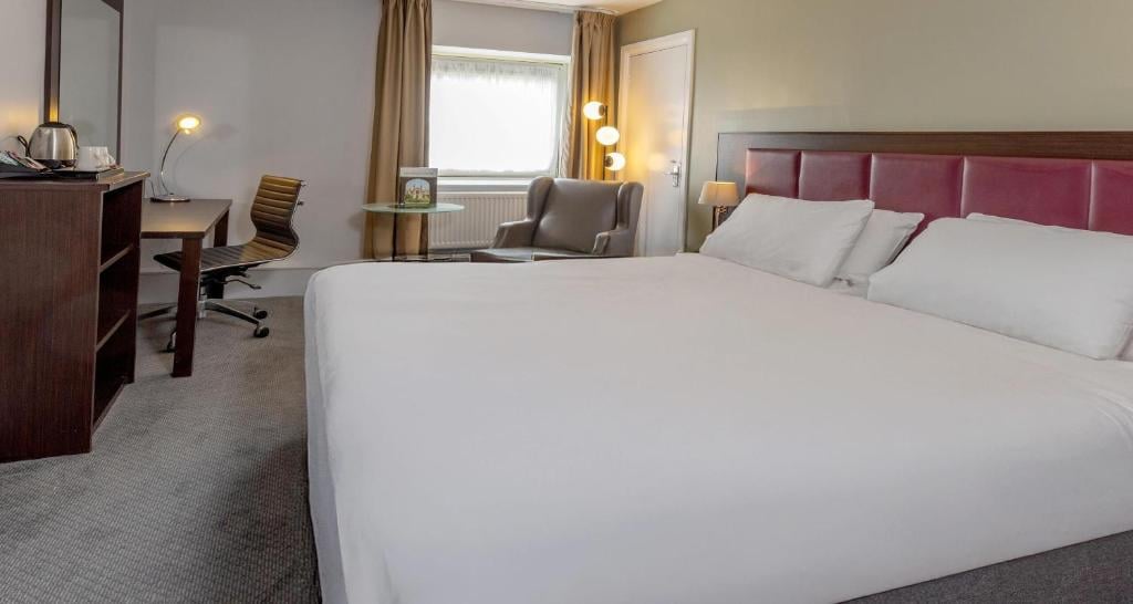 Cambridge Bar Hill, BW Signature Collection by Best Western