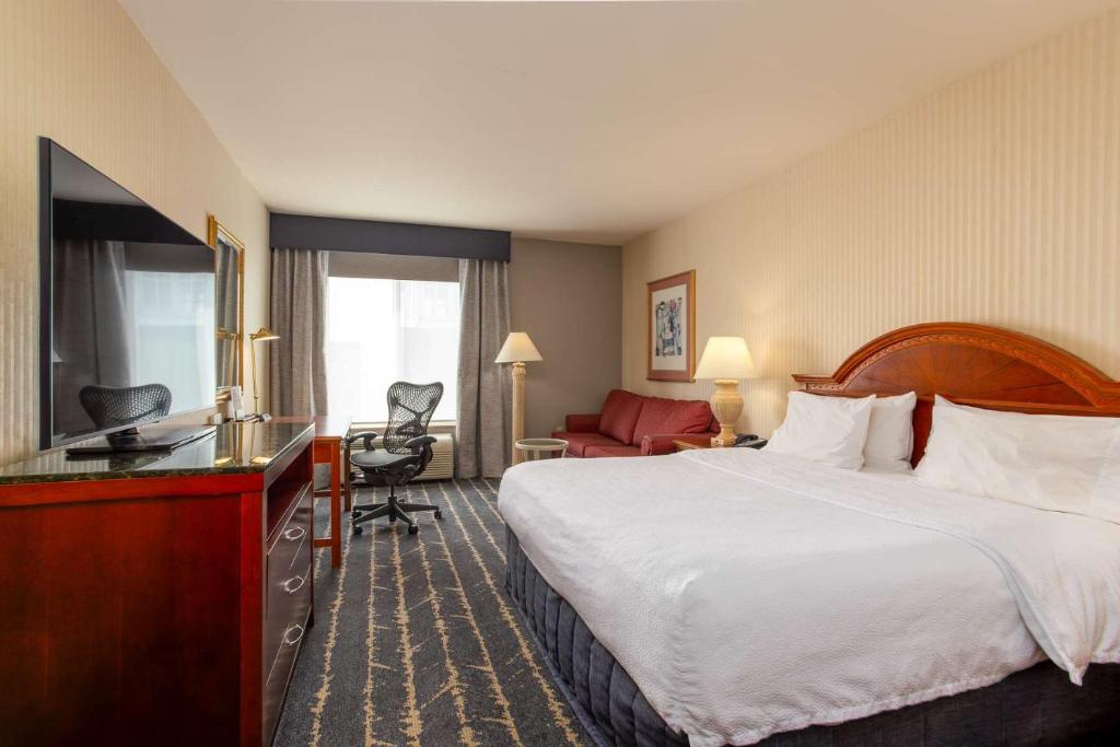 Hilton Garden Inn Milwaukee Northwest Conference Center