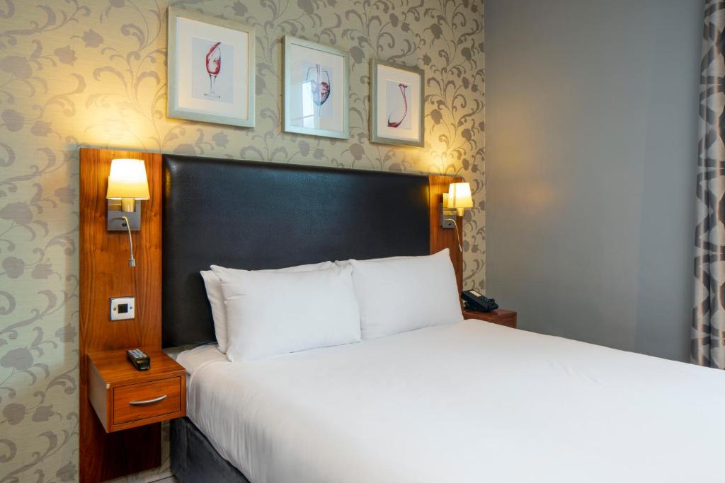 London Croydon Aerodrome Hotel by Sunday