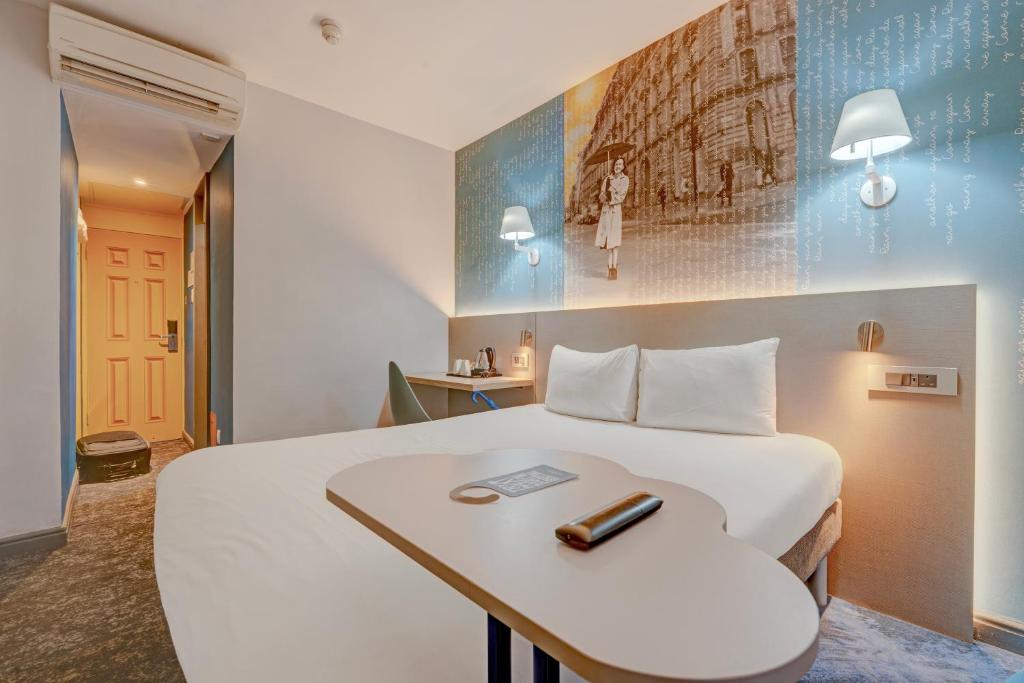 Manchester Portland By Sunday