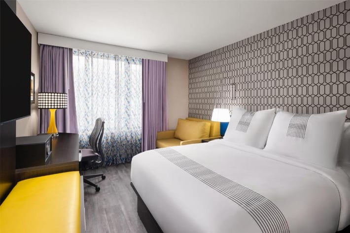 GLō by Best Western Bronx NYC