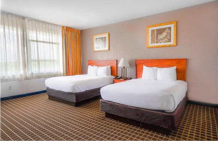 Clarion Inn & Suites Miami International Airport