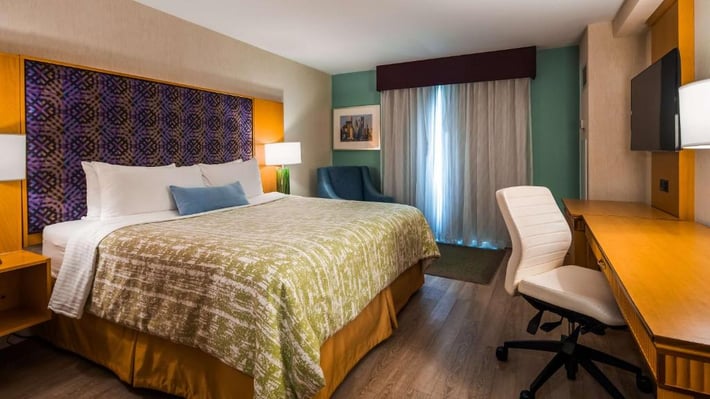 Best Western Premier Carlingview Hotel