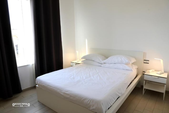 Up Hotel